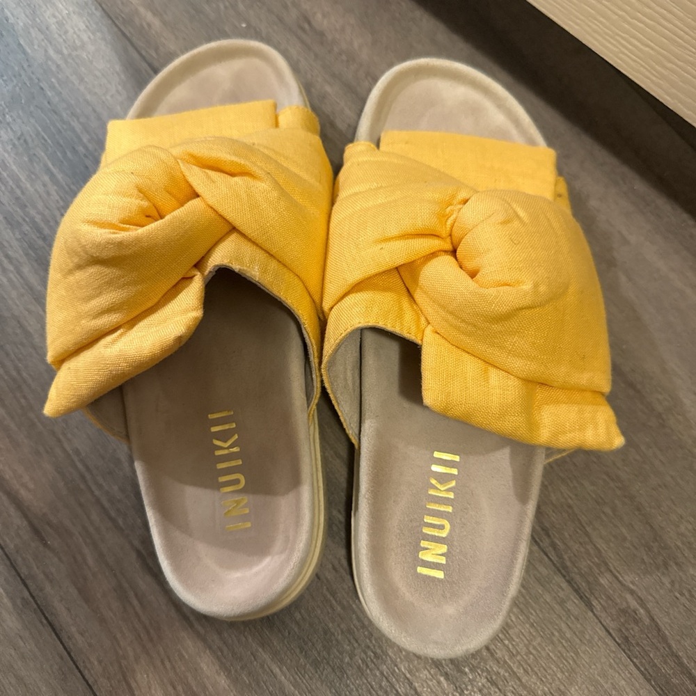 Inuikii Yellow Sandals with Chic Knot Design